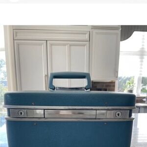 Samsonite Teal Makeup Organizer